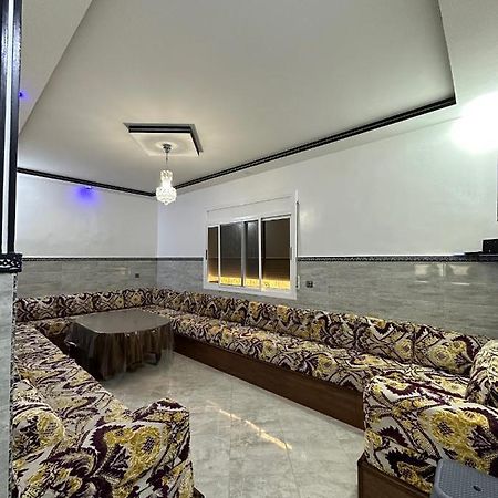 Bel Appartement 1Er Etage Confortable Pres De La Plage - Specialement Pour Familles Saidia Bagian luar foto