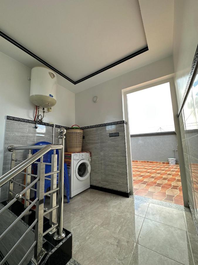Bel Appartement 1Er Etage Confortable Pres De La Plage - Specialement Pour Familles Saidia Bagian luar foto